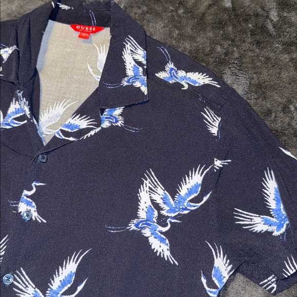 Guess Crane Print Button-Up Shirt - S - Picture 2 of 2